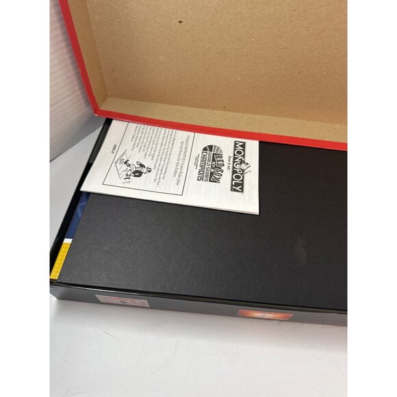 Collectible Monopoly Red Sox Edition 2005 MLB Board Game Y2K collectors edition - Picture 5 of 7